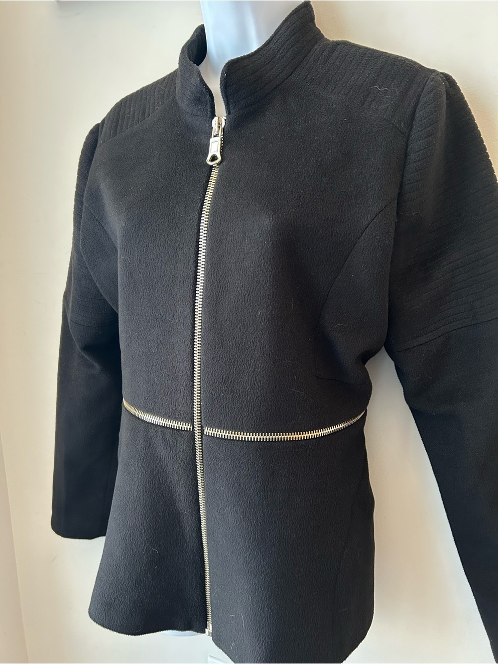 Edgy Feminine Black Wool Blend Jacket - Tailored with Zipper Detailing size 42